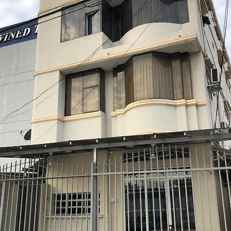 Hostal Posada Del Sol Guayaquil Exterior photo